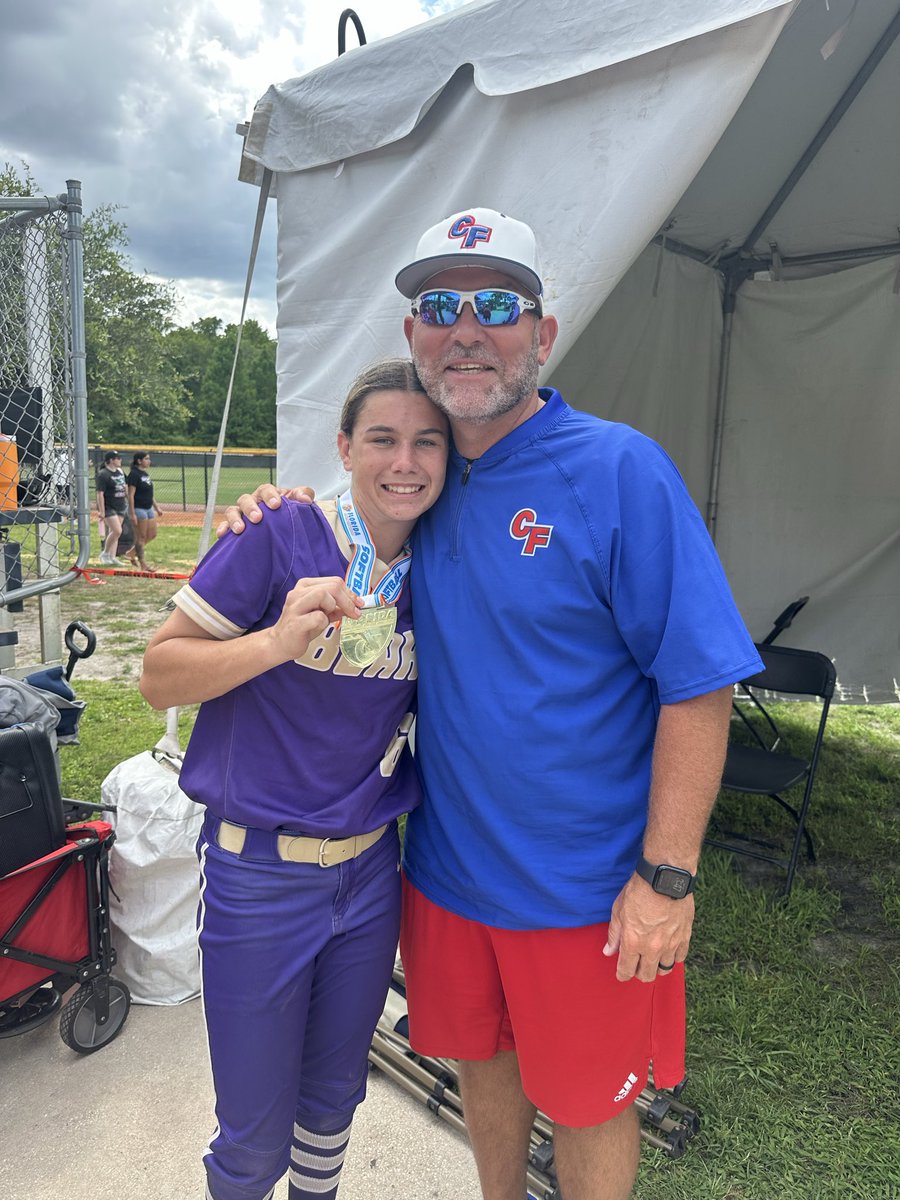 coachrwalker11's tweet photo. Two future @cfpatssb earned state Championships today. Congrats to @KinleyKing2009 and @SummMason2027! Super proud of the work your and teammates put in to get it done! #rollpats #buildingchampions https://t.co/biZT9Tr4yP