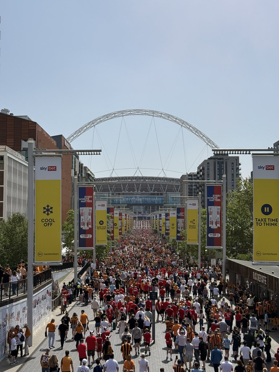 sedlacekad's tweet photo. @DestinaceFotbal děkuji za Wembley ✌🏻 https://t.co/hxKH6GbEXX