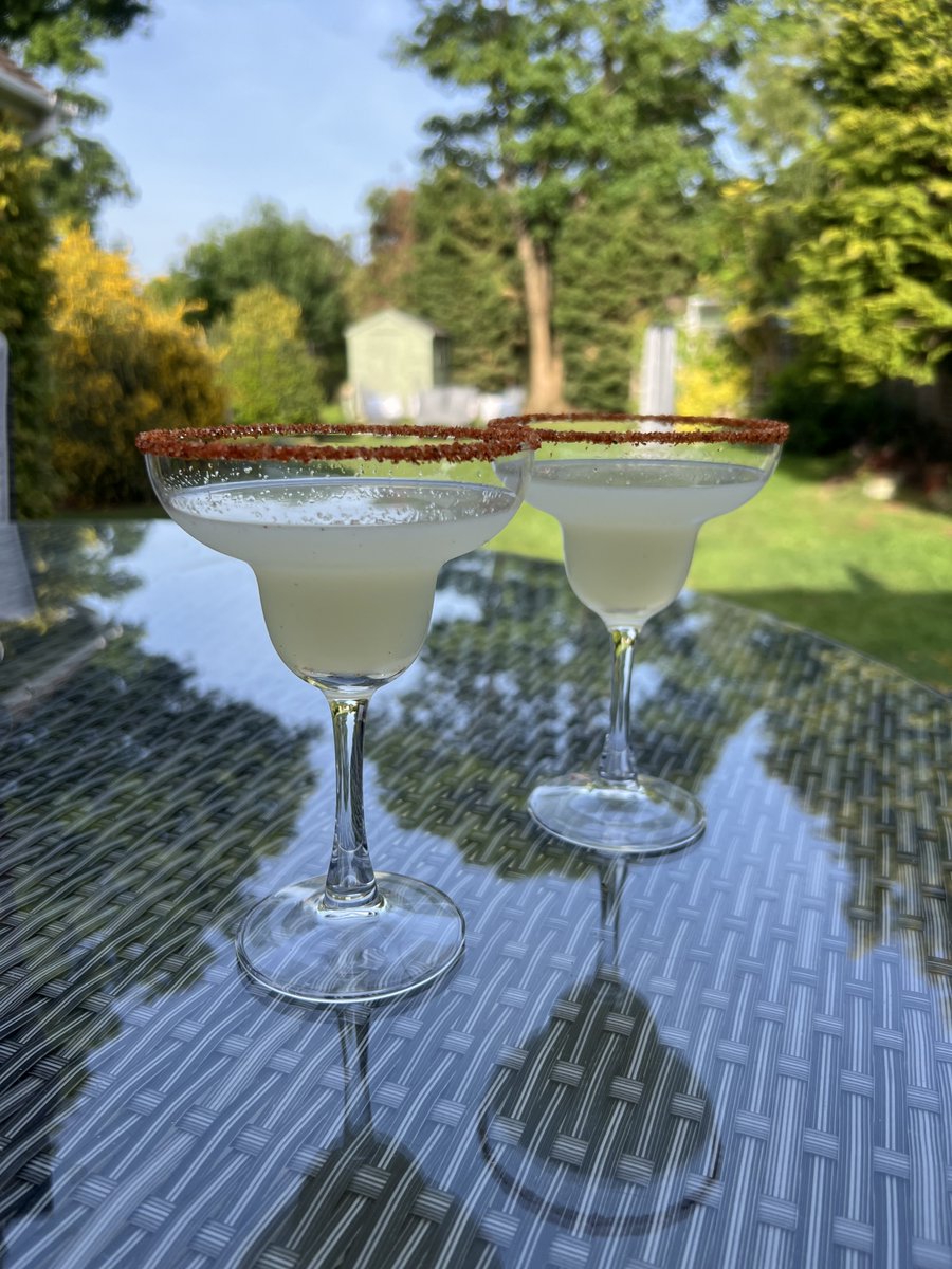 EvinsKeith's tweet photo. Spicey margs. Happy Bank holiday 🤪 https://t.co/VSzL69lobf