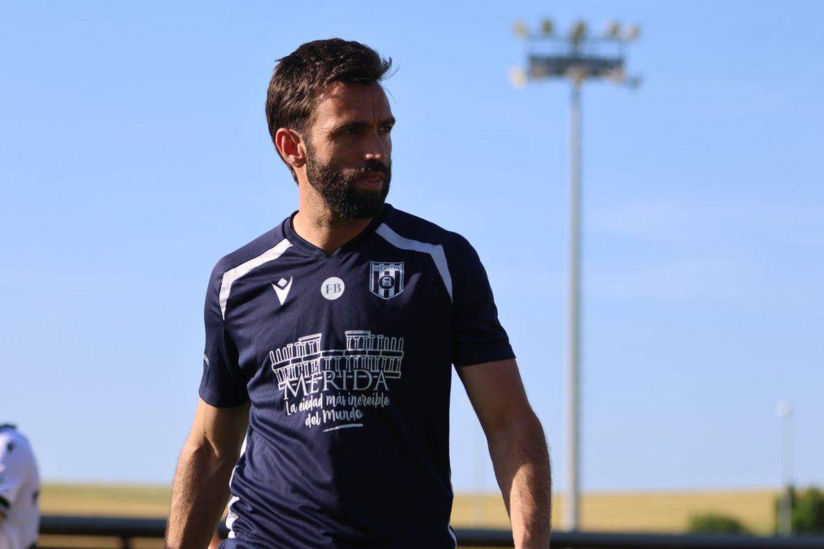 Merida_AD's tweet photo. 🎙️ Declaraciones de Fran Beltrán tras el #OsasunaPromesasMérida

📺 https://t.co/UtFOZ2hE9N https://t.co/uFBAF2D3fb