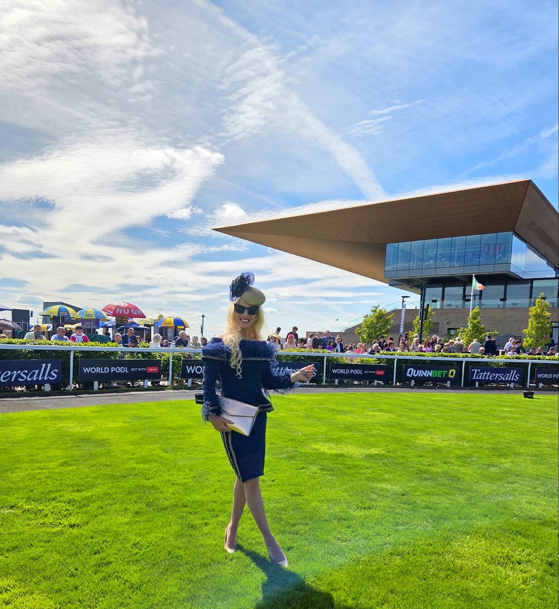 Dawnesme's tweet photo. The boys delivered for Irish 2000 Guineas 🐎💫 🇮🇪 

Gstaad glistened, Causeway commanded, Sergei Diaghilev sizzled,Purview & Perry Mason were perfection, Comanche Brave gave, Invincible Will fitted the bill, Headmaster headed & Count Bezukhov wowed 😍

We feel True Love tomorrow 💕

Thank you @quinnbet 🎟️ 🫶