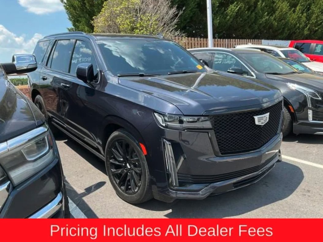 CadillacGreerSC's tweet photo. Don't forget that #FredAnderson Cadillac has great used vehicle options. 
〰️ Options under $15,000 
〰️ CARFAX 1 owner options
〰️ Low mileage vehicles

Find yours with us in #Greer https://t.co/d8W55PKD8Z https://t.co/fdSYflnQZ3