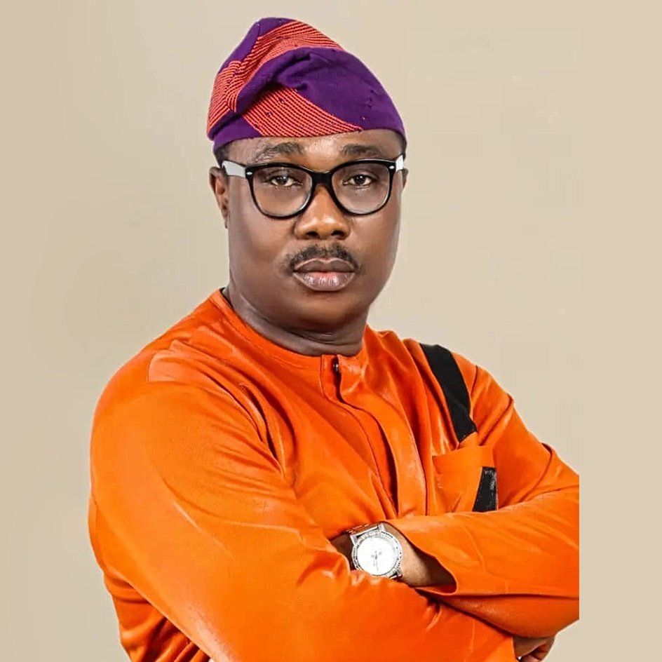 F Ọ L Ú 🚀 tweet media