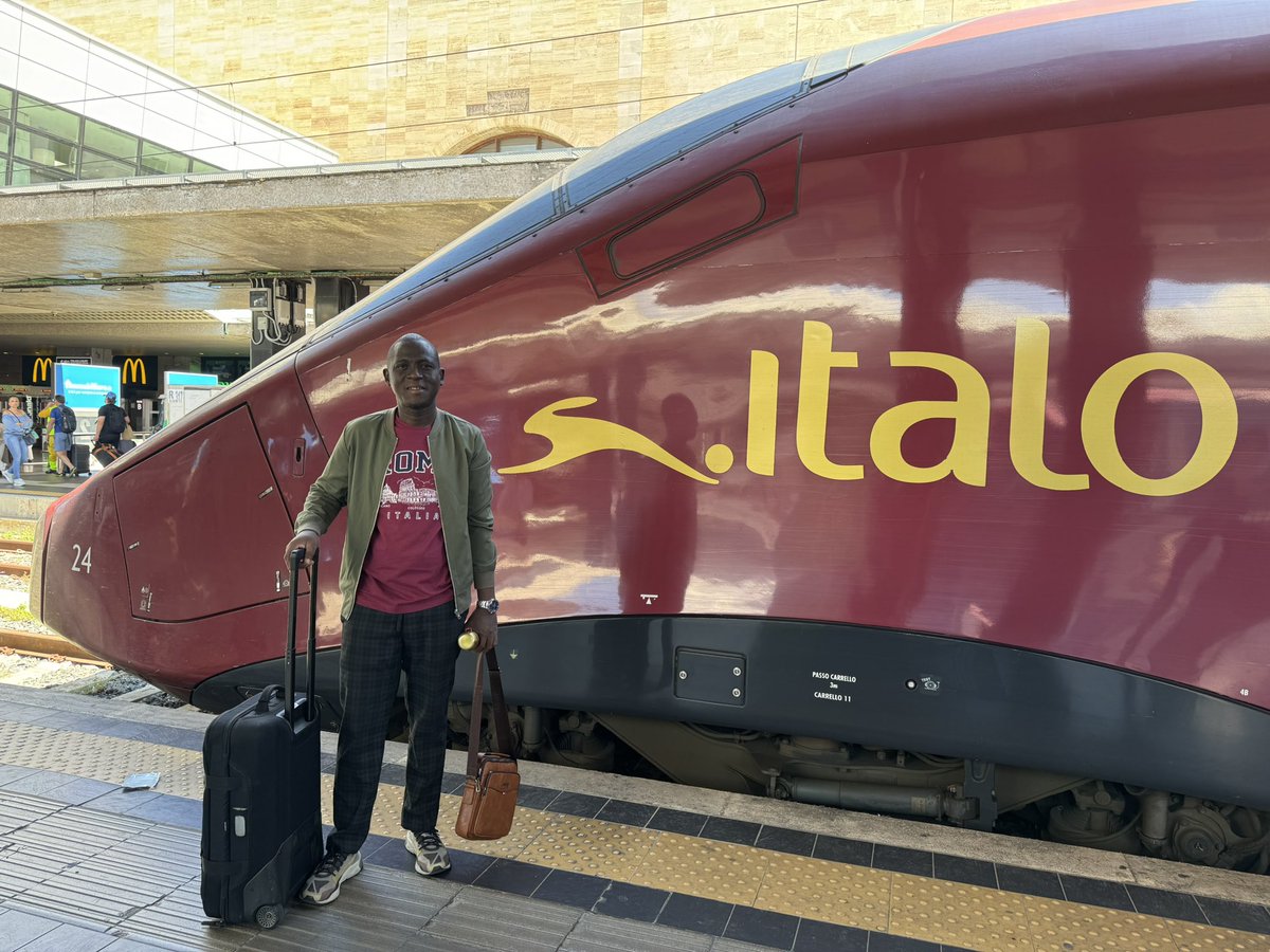TJSaheed's tweet photo. I was there 😎😊,

I could tell the booking,  seat arrangement and speed were all superb about @ItaloTreno 👍 https://t.co/uzWJXHRPrR