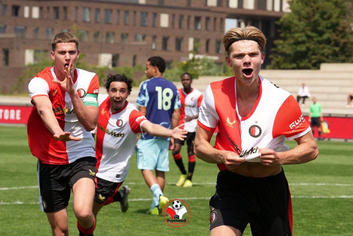 FEYENOORDTRAINING.NL tweet media