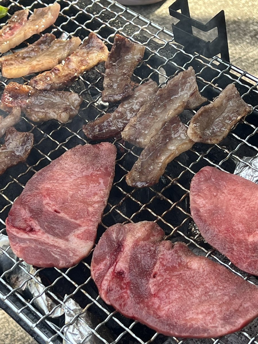 kotoha_no's tweet photo. 先日誕生日迎えてBBQしました。誕生日に発熱して地獄でした。 https://t.co/yy7WwbYWEh