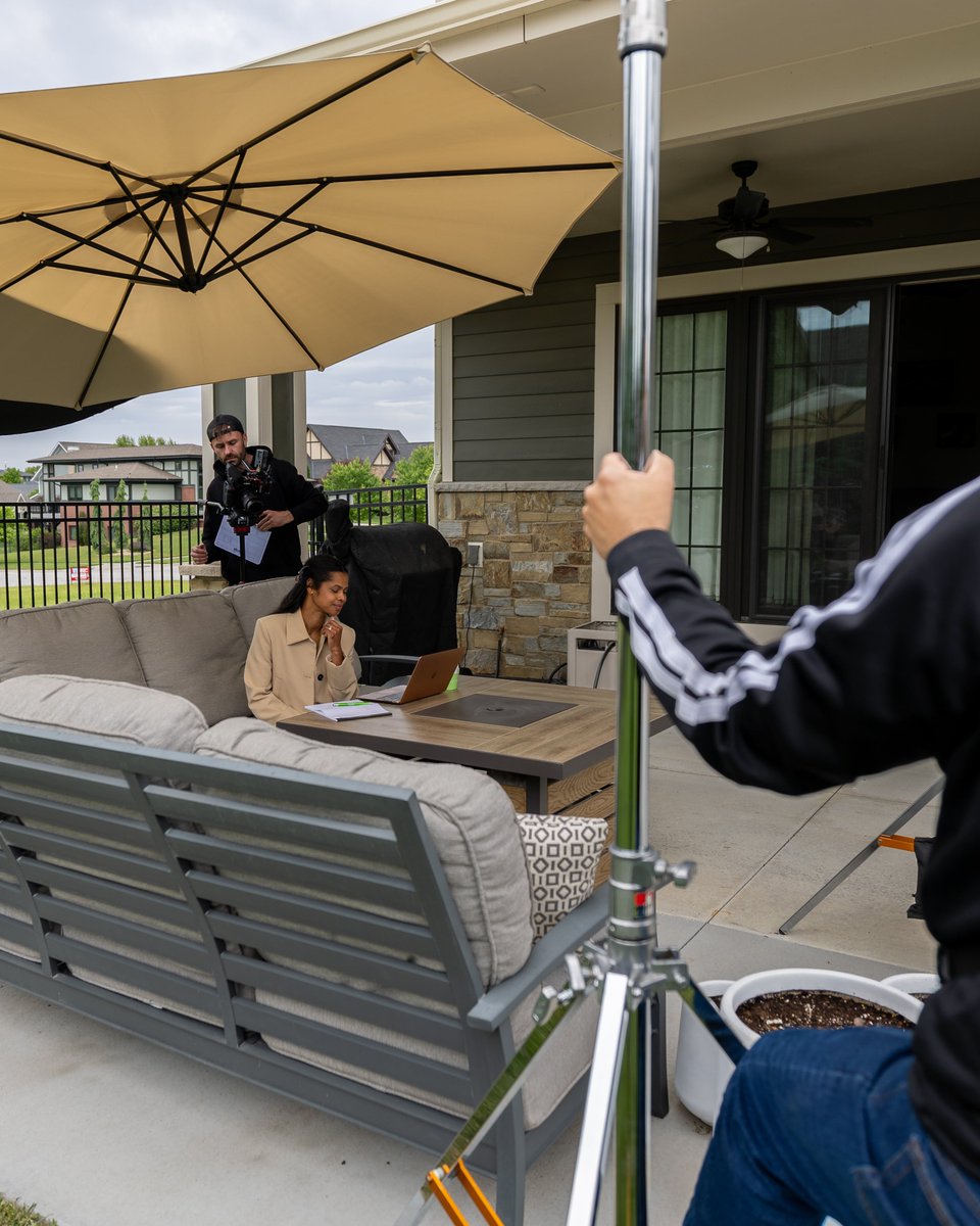 CreativeOlsen's tweet photo. 2 days in Lincoln with Maly Marketing. 🎬 Full Video Village setup, long production days, one flat tire, and a crew locked in from start to finish. Grateful for the clients and partners who continue to trust Creative Olsen to bring their vision to life. 

https://t.co/cdQUOvHE1A https://t.co/WHV4SMEoTU