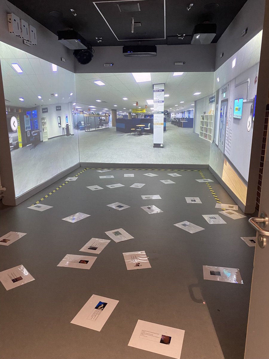 JonNewton999's tweet photo. Paramedic, Physician Associate &amp; Nursing trainees @UWEBristol and medical students from @BristolUni took part in a major incident tabletop simulation today, supported by experienced colleagues from @swasFT, @ASPolice, @AvonFireRescue, @NorthBristolNHS &amp; @uhbwNHS 🚓🚒🚑🚁☎️🏥🩺💉 https://t.co/QslIWbeUl7