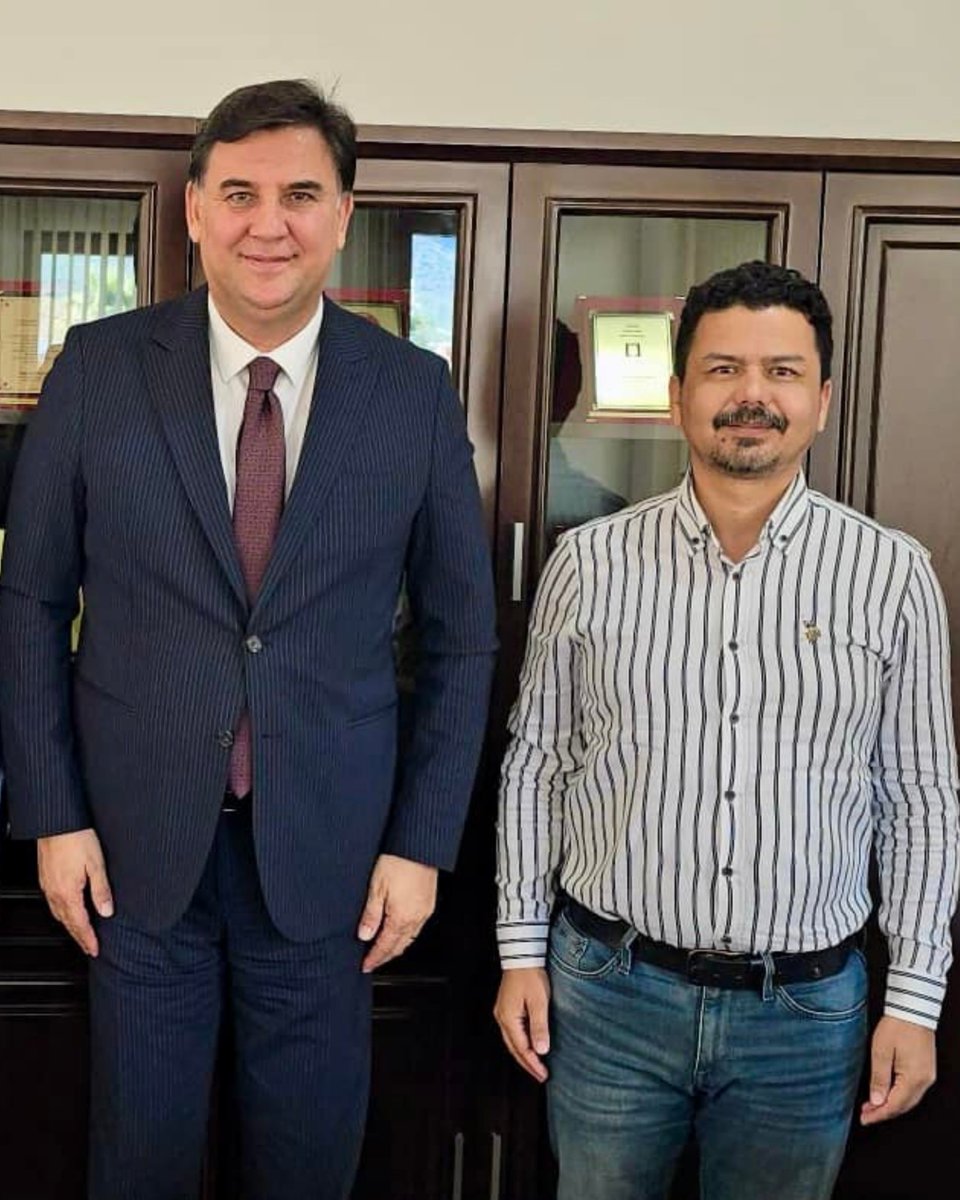 UlasAkbas's tweet photo. Fethiye Belediye Başkanı @alimkaraca48  yönelik gerçekleştirilen silahlı saldırıyı derin bir üzüntü ve endişeyle öğrendim.
Topluma hizmet eden yerel yöneticilerimize ve siyasetçilere karşı yapılan her türlü şiddet girişimini şiddetle kınıyorum. Başkanımıza acil şifalar diliyorum. https://t.co/IRIZfe716O
