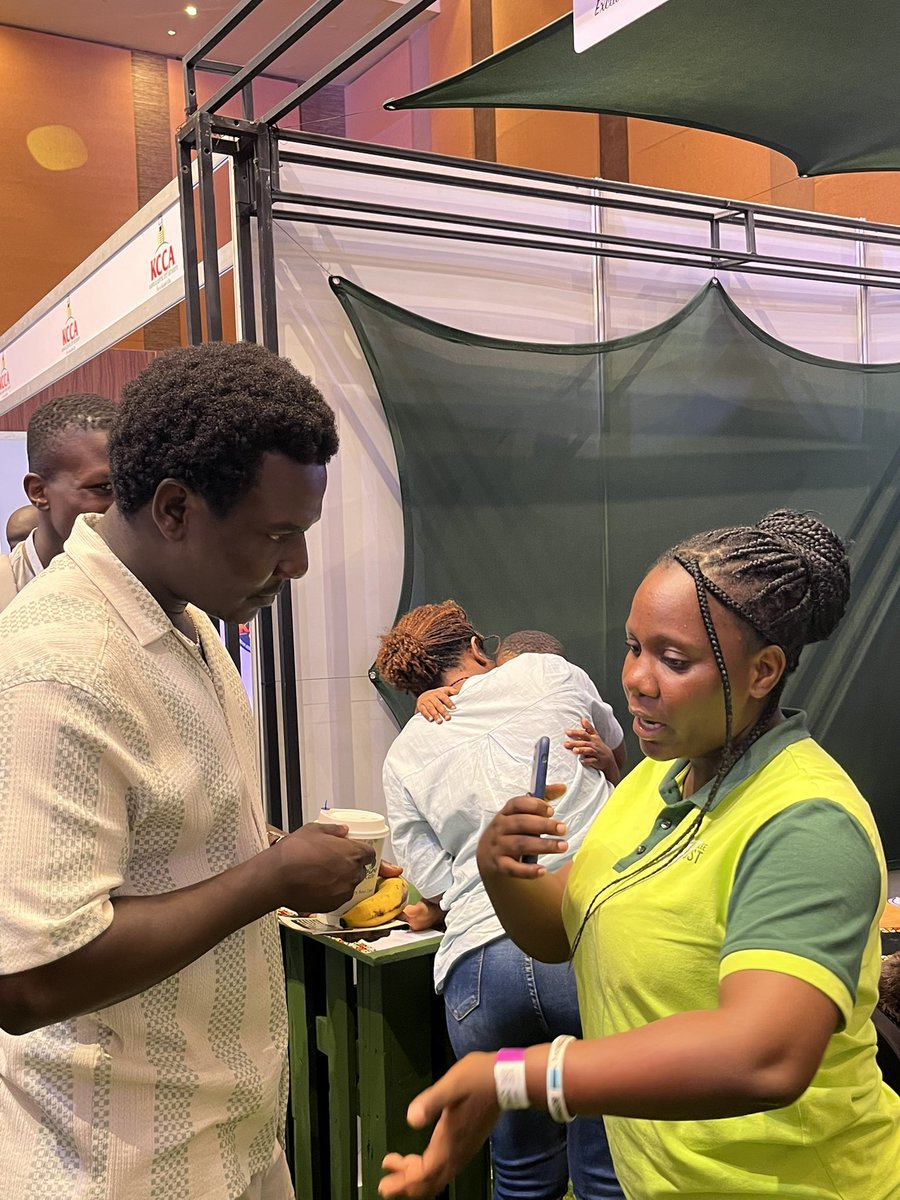 ChimpanzeeTrust's tweet photo. Day 3 #POATE2026. The talented @kennethmugabi stopped by the Chimpanzee Island booth. Fun fact he learned: The primate on the 50k note is a gorilla, not a chimp. He can’t wait to visit the island soon. Thank you for stopping by, Kenneth! https://t.co/ECc1JqXlHE