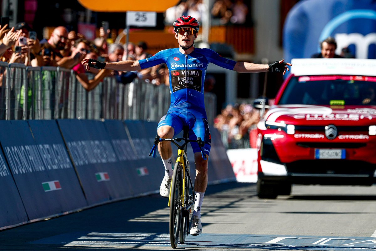 Team Visma | Lease a Bike tweet media