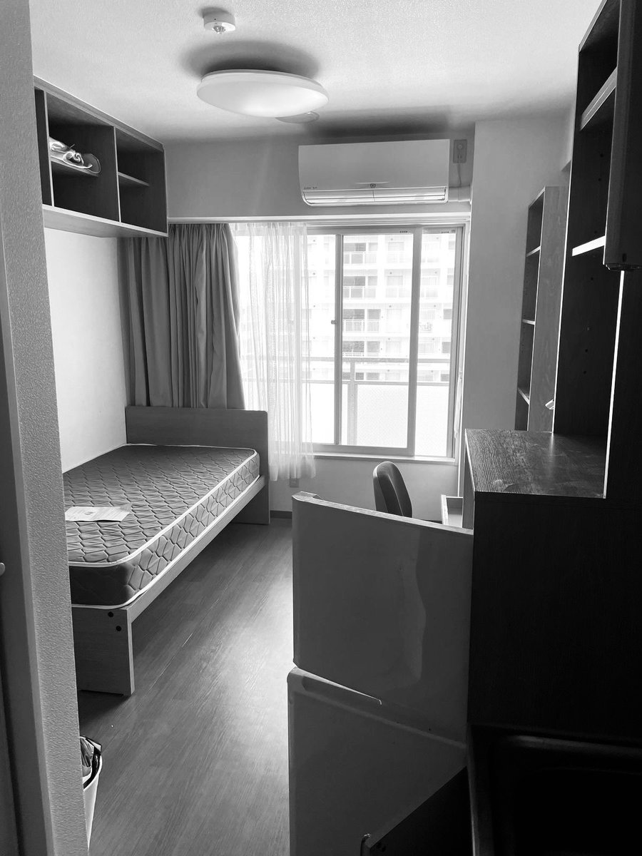nicolarbone's tweet photo. #Polin smau

Unfortunately for Penelope and Colin, a dormitory housing mistake leaves them stuck together TEMPORARILY https://t.co/4Q2TbvyRhp