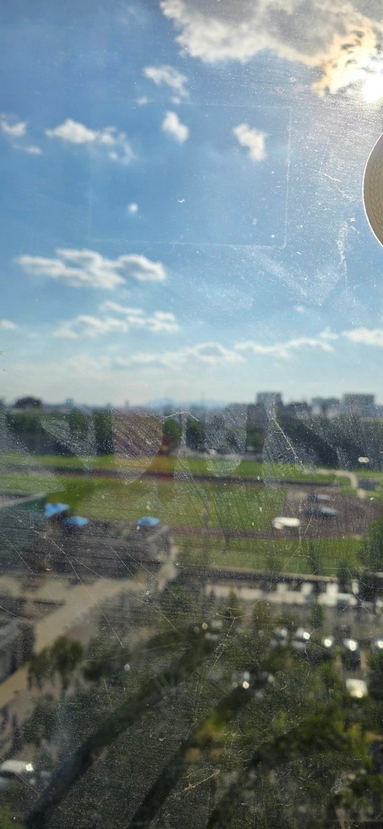 suu_super's tweet photo. Ovdje sam! Živjeli🍻
🏟 Stadion Maksimir 
Dé wedstrijd van ons tripje🤩
Geweldig om hierbij te kunnen zijn, om nog een wedstrijd in dit stadion mee te kunnen pakken. Hele dag al feest #Zagreb 
#groundhopping #gnkdinamo 
#prvaci https://t.co/1nezybpdUd