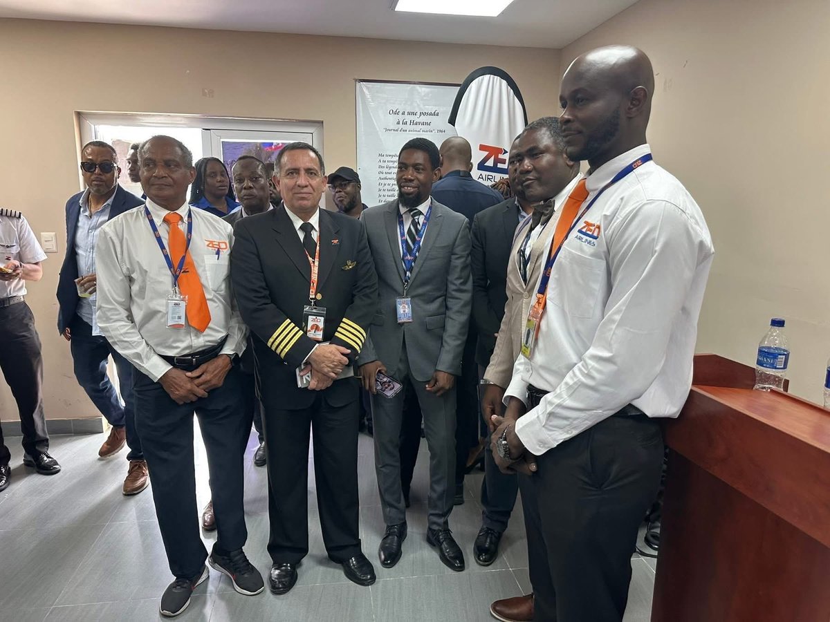 zedairlines's tweet photo. Au lendemain de cette journée historique du 22 mai 2026, marquée par l’inauguration officielle de ZED Airlines SA,et la réalisation de notre vol inaugural MIAMI-CAP HAITIEN-MIAMI, nous souhaitons vous adresser nos plus sincères remerciements pour votre présence, votre soutien et votre contribution à ce moment si important pour notre entreprise ainsi que pour toute la communauté haïtienne.

Aujourd’hui, les mots semblent insuffisants pour exprimer l’émotion que nous ressentons.

Pendant des années, nous avons porté cette vision avec foi, malgré les difficultés. Mais hier, en voyant cet avion décoller et les regards remplis d’espoir, nous avons compris que ce rêve appartient désormais à tout un peuple.

Merci du fond du cœur à tous ceux qui ont été présents : passagers, autorités haïtiennes, partenaires, médias, et toute la population haïtienne, ici comme à l’étranger. 

Votre soutien et votre confiance nous ont profondément touchés.

Hier, nous n’avons pas seulement inauguré une compagnie aérienne.
Nous avons inauguré une nouvelle page d’espoir pour l’aviation haïtienne.

Dans un contexte difficile, vous avez choisi de croire avec nous qu’Haïti peut encore accomplir de grandes choses. Cette confiance est une immense responsabilité que nous porterons avec honneur et détermination.

Nous garderons à jamais en mémoire cette journée où Haïti a recommencé à voler plus haut.

Merci à tous ceux qui nous soutiennent depuis le début.

Le chemin continue aujourd’hui, avec le même engagement : servir Haïti avec sécurité, excellence et passion.

Avec une profonde gratitude,

FIN-