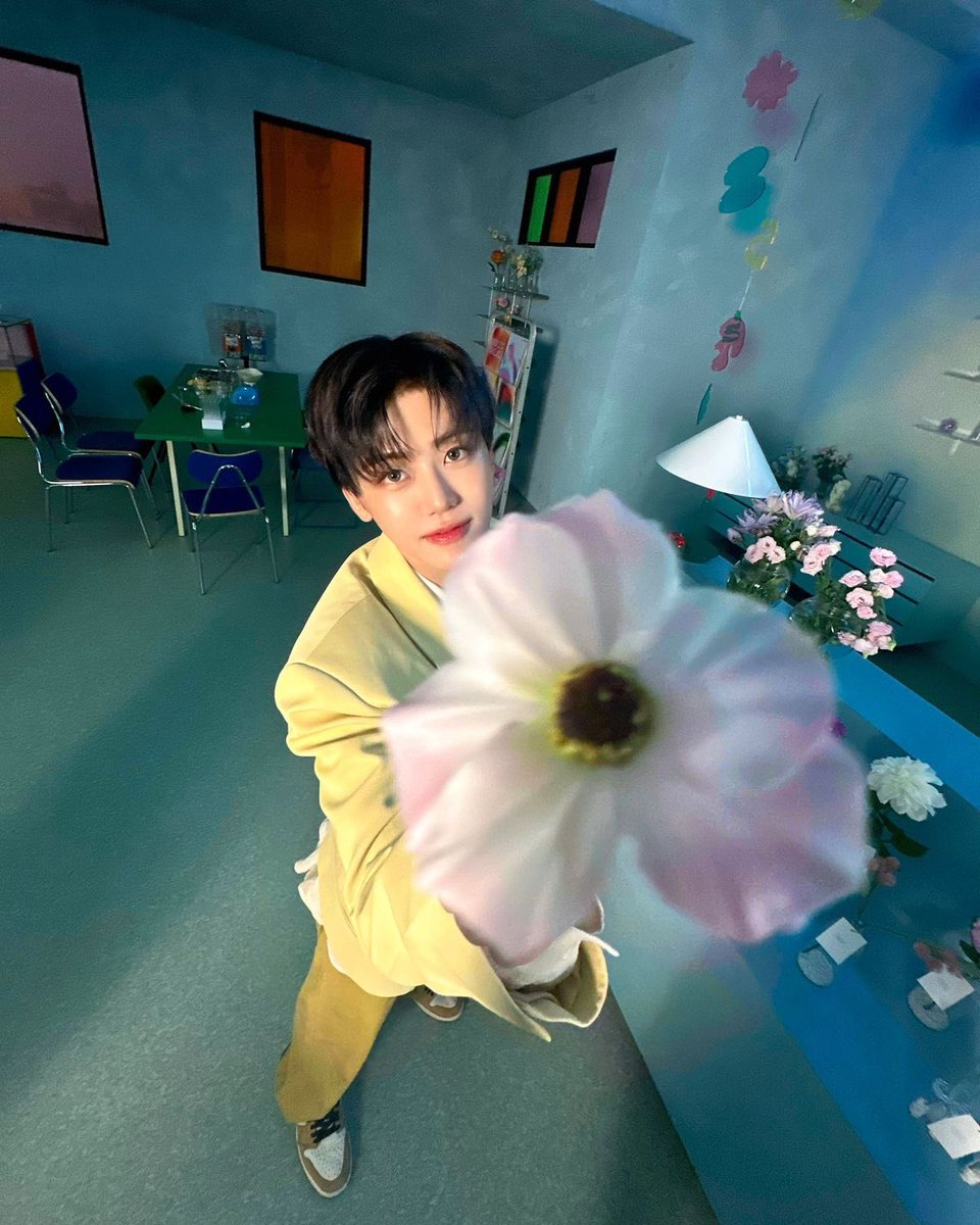 slow 돌만핑 tweet media