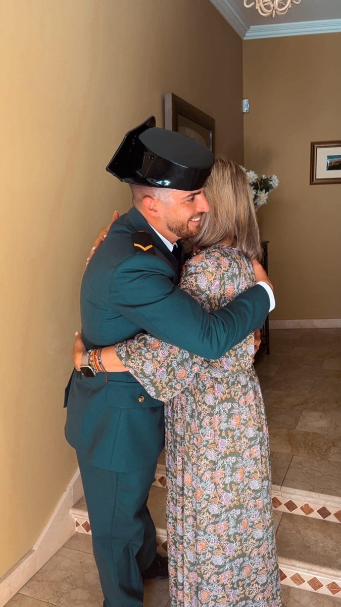 Más q Guardia Civil tweet media