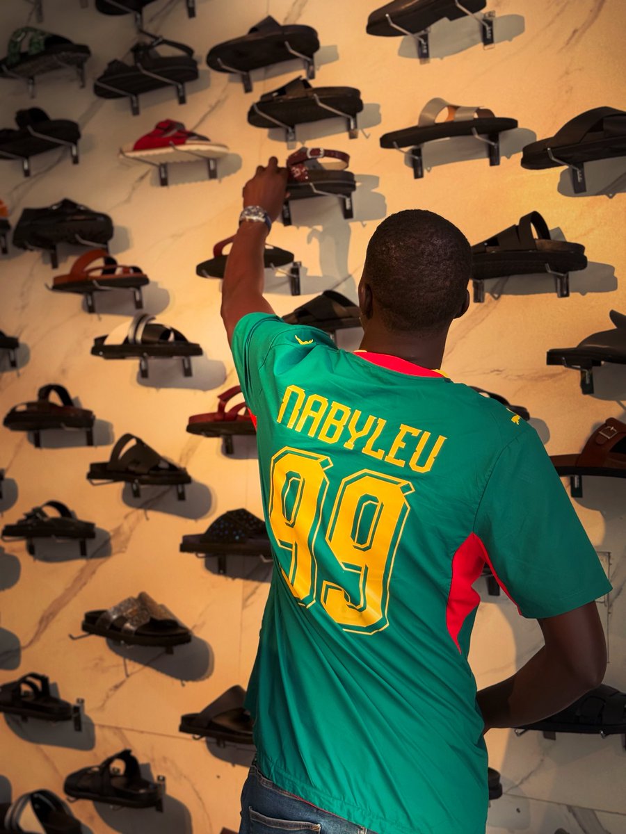 PunchTchineur 🇸🇳⭐️⭐️ tweet media