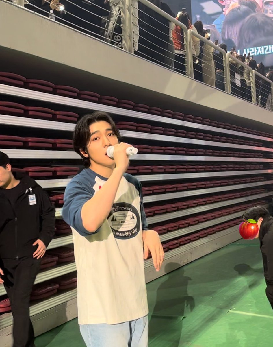 둥 tweet media