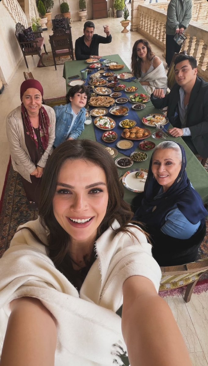 Şmdi Dizilerde tweet media