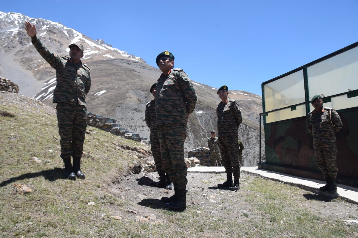suryacommand's tweet photo. "𝗙𝗼𝗿𝘄𝗮𝗿𝗱 𝗣𝗿𝗲𝘀𝗲𝗻𝗰𝗲, 𝗢𝗽𝗲𝗿𝗮𝘁𝗶𝗼𝗻𝗮𝗹 𝗙𝗼𝗰𝘂𝘀."

Lt Gen Anindya Sengupta, GOC-in-C #CentralCommand, visited 
forward high altitude  areas of #PanchshulBrigade to review operational preparedness and assess the security situation along the frontier. During the visit, the #ArmyCdr was briefed on the prevailing operational environment, infrastructure development, logistics preparedness and measures undertaken to enhance surveillance, mobility and response capability in the challenging high-altitude terrain.

He interacted with troops deployed in forward locations and appreciated their professionalism, alertness and unwavering commitment while operating in difficult weather and terrain conditions.

He commended the formation for maintaining a high state of readiness, effective border management and sustained focus on capability enhancement through training, technology integration and mission-oriented preparedness. The visit reaffirmed #CentralCommand’s commitment to operational excellence, robust frontier defence and the welfare of troops deployed in remote and demanding areas.

#IndianArmy
#SuryaCommand
#PanchshulBrigade
#OperationalReadiness
#BorderSecurity
#NationFirst

@adgpi @ProDefLko @PROdefprayagraj @PIB_India @HQ_IDS_India @PRODefDehradun @UBArea_IA