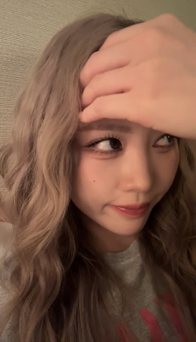 sxtbb1's tweet photo. 260523 #샤오팅 bbl live https://t.co/huAnLSegLa