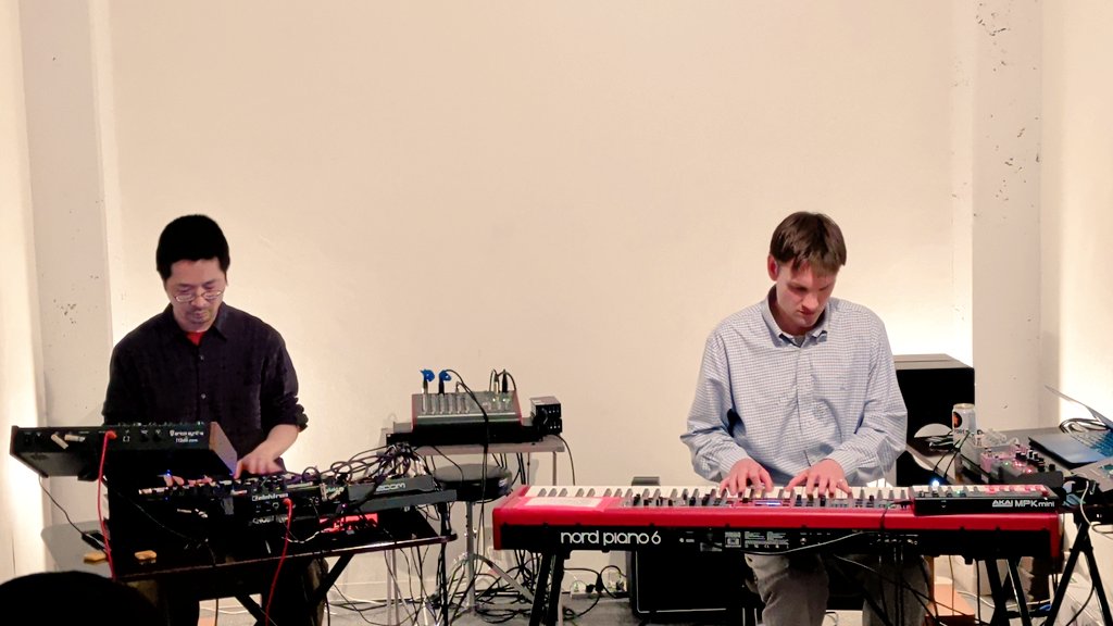 ox_ot's tweet photo. 5月23日㈯ 🌝
【来日】
Concert/Tour in Japan spring 2026-Markus Artved [Denmark]
『SOLO/SOLO/DUO』
■Markus Artved:マルクス アルトヴェド
■坂口光央:Mitsuhisa Sakaguchi @SakaGuuuuM https://t.co/MWHBJomuvI