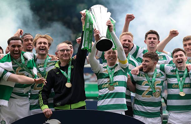 Lewis 🍀 tweet media