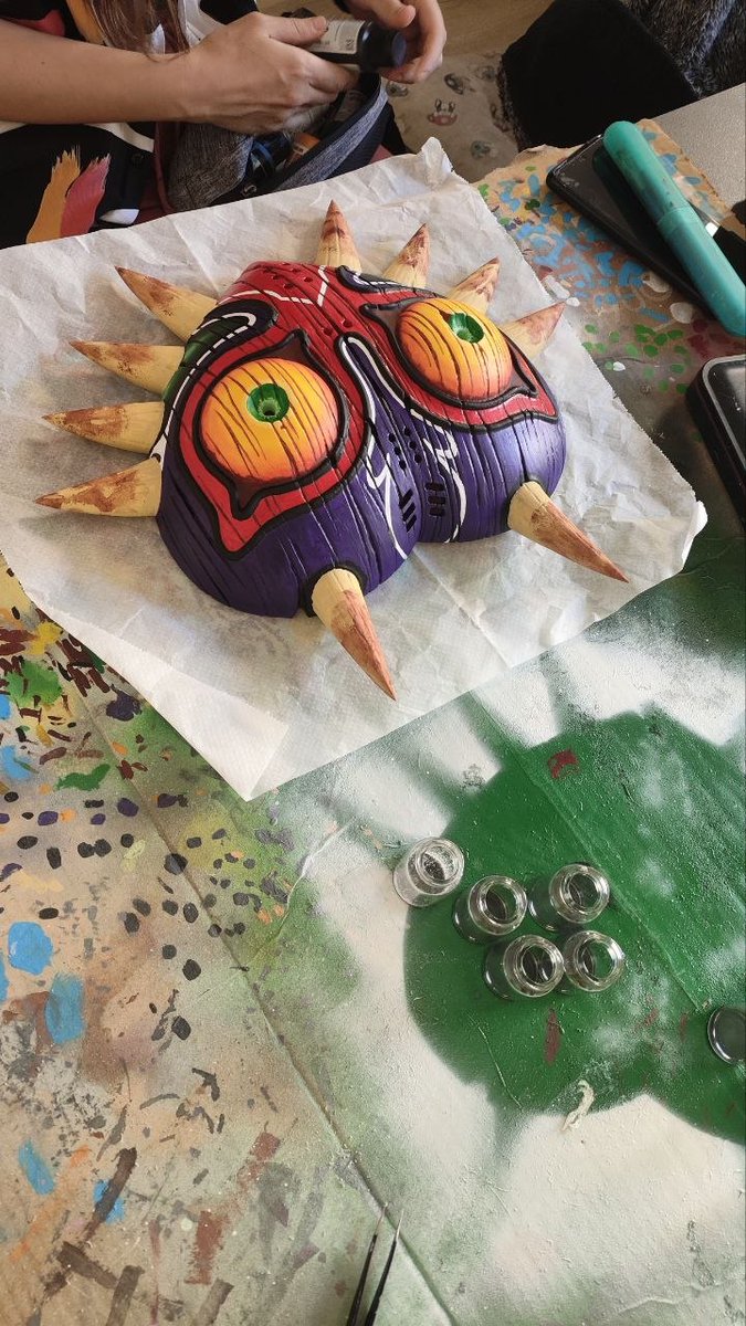 The3DHut's tweet photo. Sabado de mascaras y microdioramas! https://t.co/0j2Mk5PjsG
