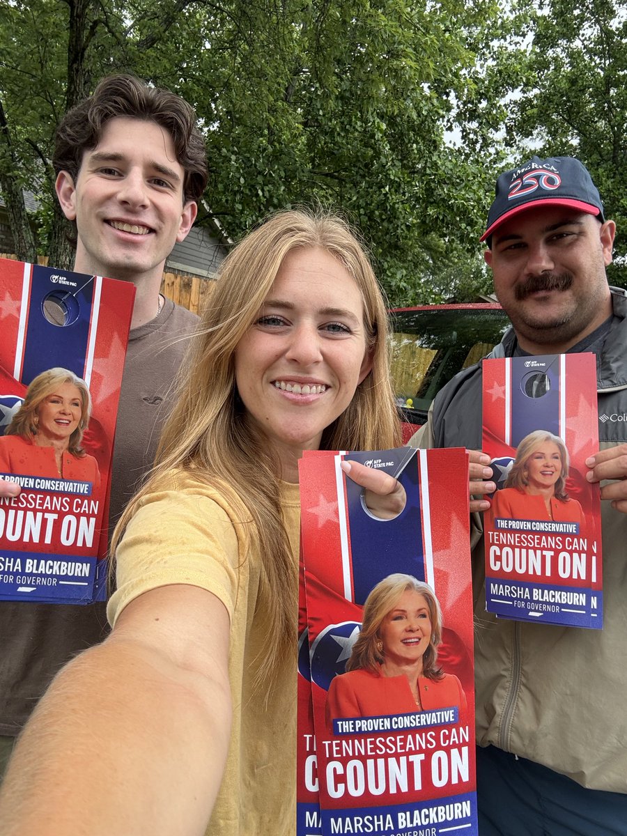 AFPTN's tweet photo. Our friends are out today with @AFPStatePAC talking to voters about @VoteMarsha Marsha Marsha for Governor. #TNpolitics #TeamTN https://t.co/BgAZnwuLNQ
