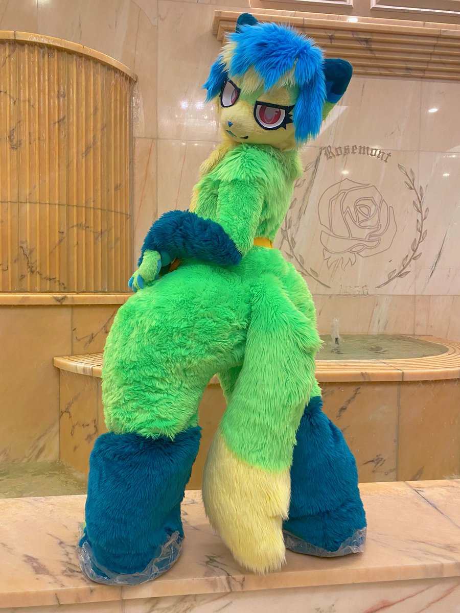 swimobe's tweet photo. Your fursona vs. which fishing lure would catch them

Costco $1.50 hot dog but as a fishing lure https://t.co/pACy0ndR8p