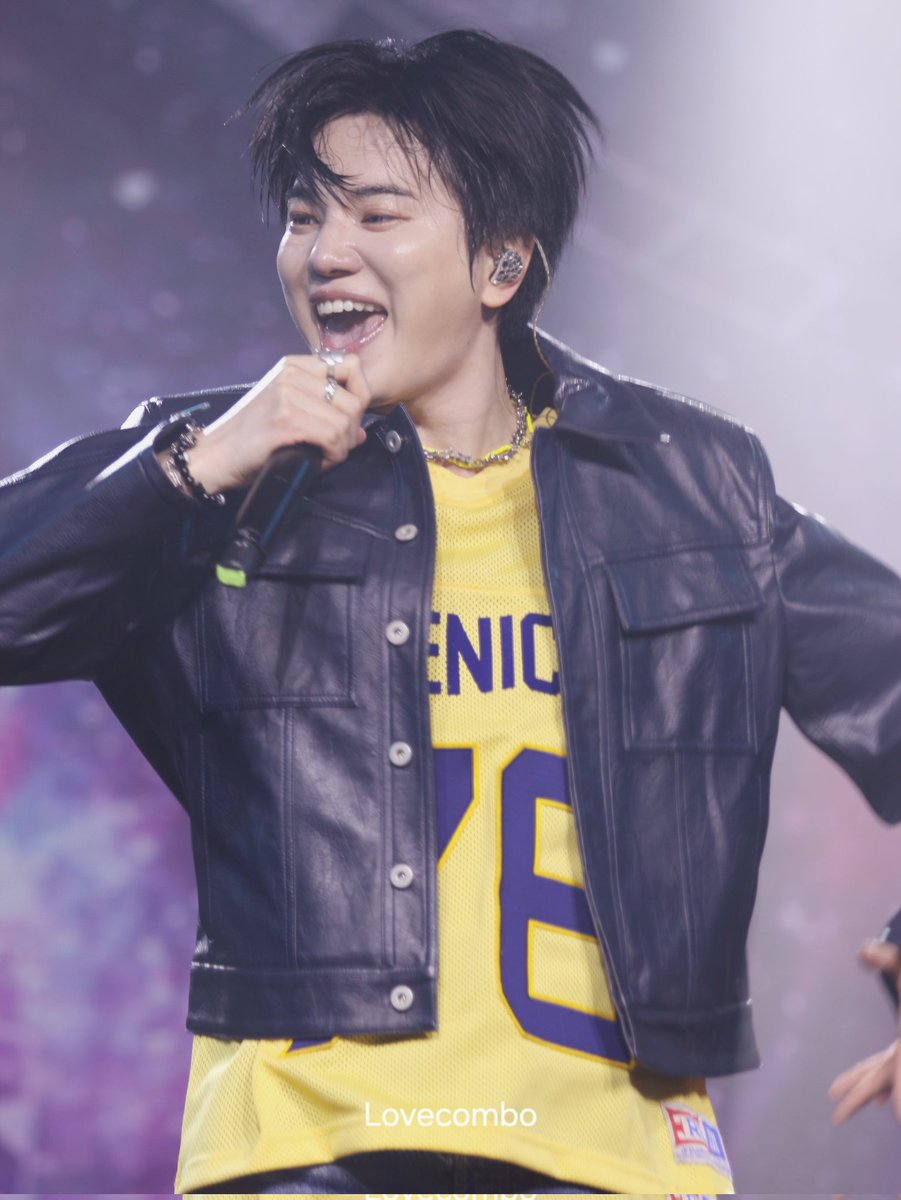 LoveCombo_'s tweet photo. 260523 성종팬미팅 홍콩
사랑스럽다
VS 귀엽다 VS 섹시하다

@seongjong_offcl https://t.co/yDlQAtLOM9