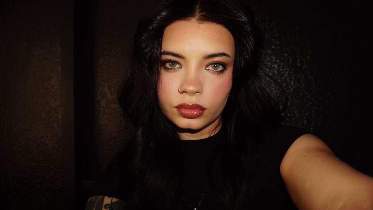 QueenReafer tweet media