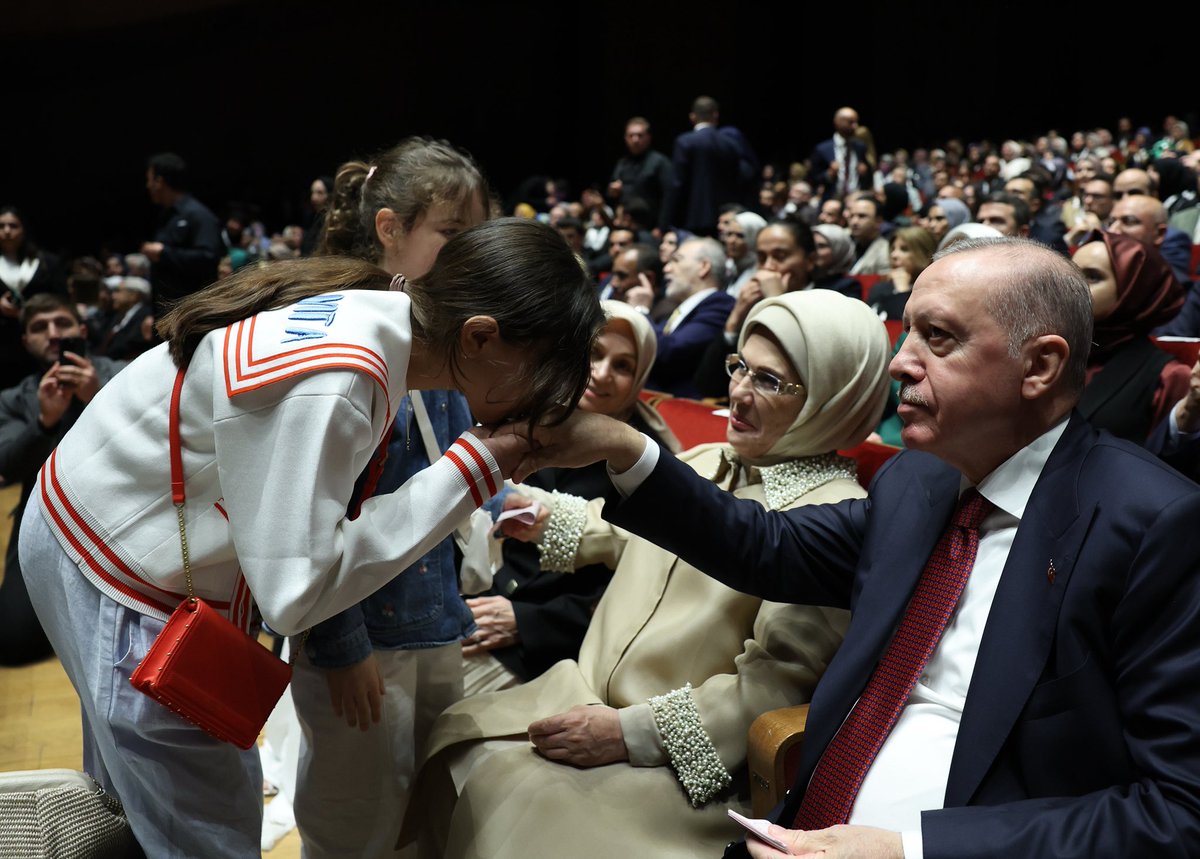 Av. Özlem Zengin 🇹🇷 tweet media