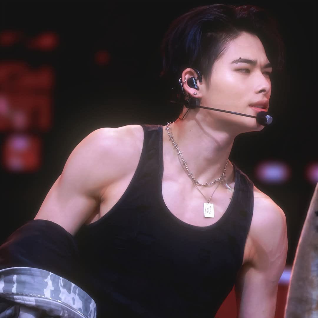 뱀키 tweet media
