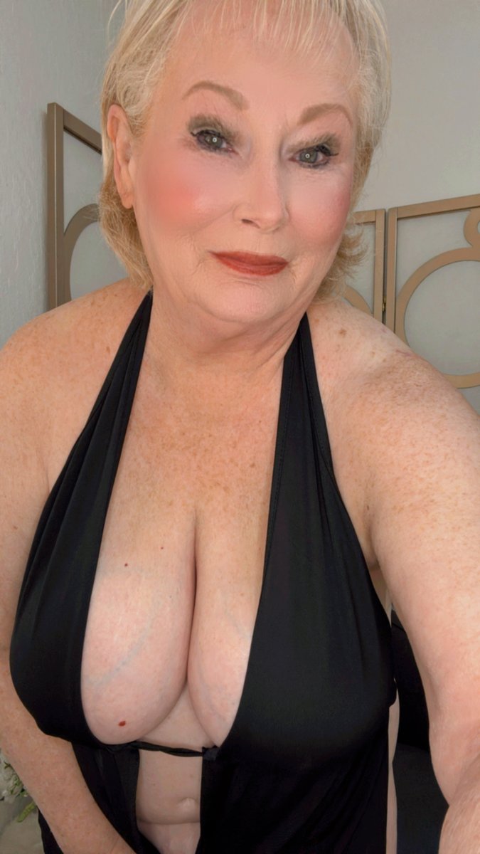 Michelle-Gilf of your Dreams~ tweet media