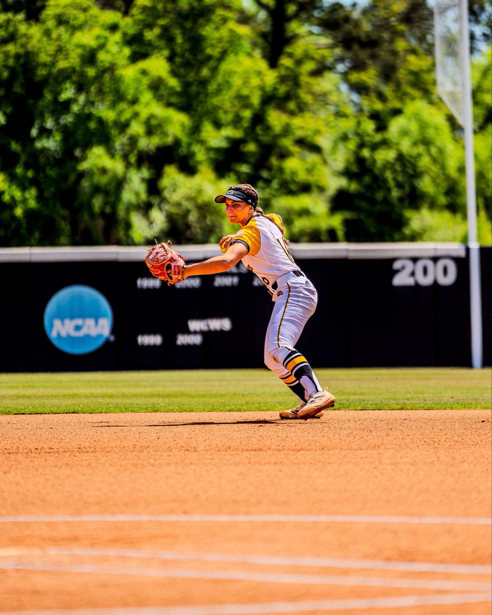 J_Rausch2025's tweet photo. I am very grateful for my time spent at Southern Miss. I will be entering the transfer portal with 3 years of eligibility. Excited to see what is next!
C/MIF
✉️ Jadyn.rausch.2025@gmail.com 
(937)243-0436 
@SoftballPortal https://t.co/ICyeT8zqIZ