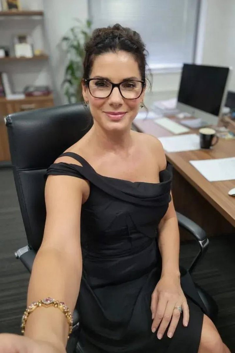 Sandra Annette Bullock Fans Page tweet media
