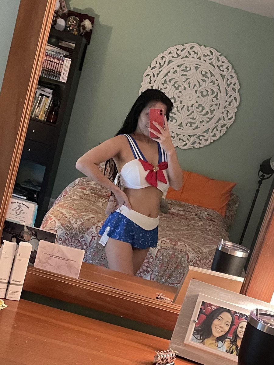 HotLisa-CandyAss tweet media