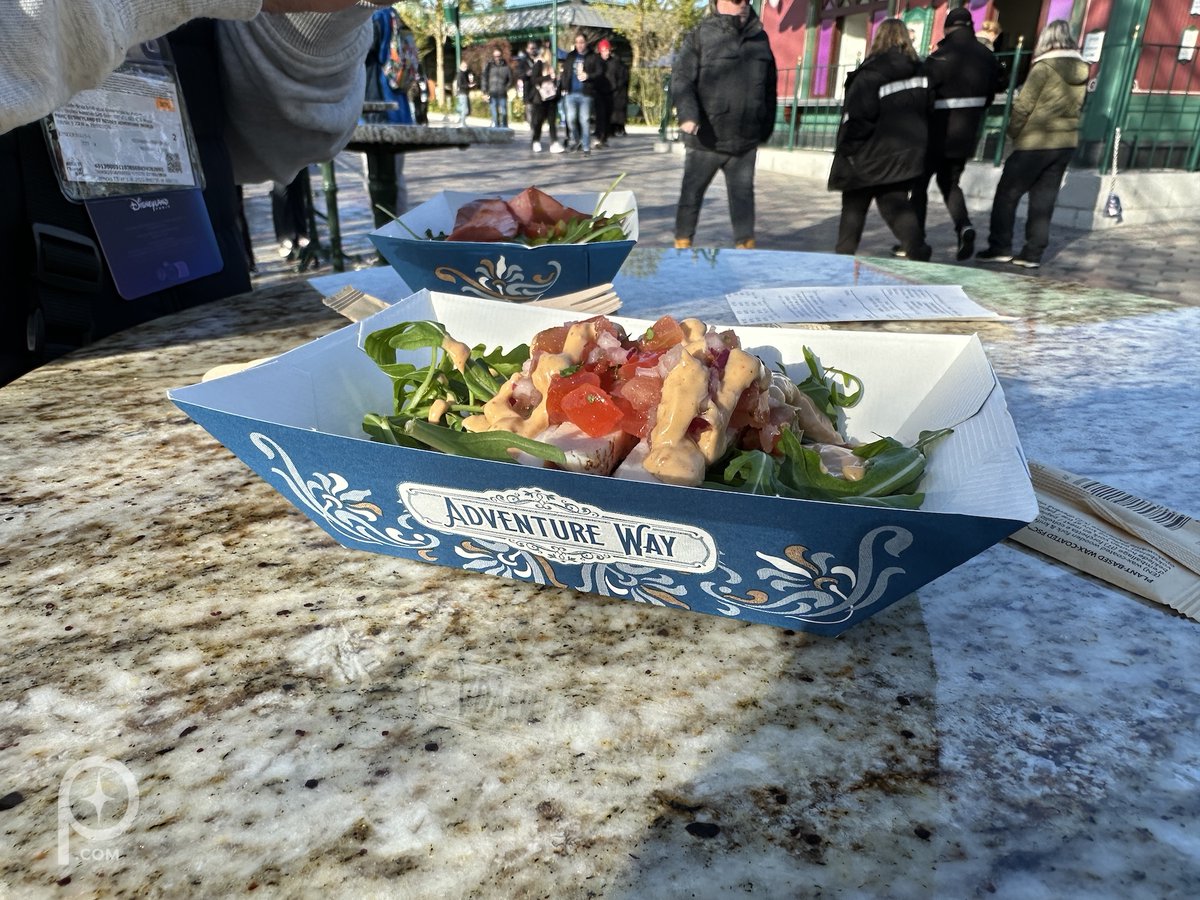 PixieDustFood's tweet photo. The Chick ’n’ Chipotle 10€ at Chez Berlioz at Disney Adventure World

#disneylandparis #disneyfood #dlp #disneyadventureworld #disneyparis #paris https://t.co/GUBWGJLNhc