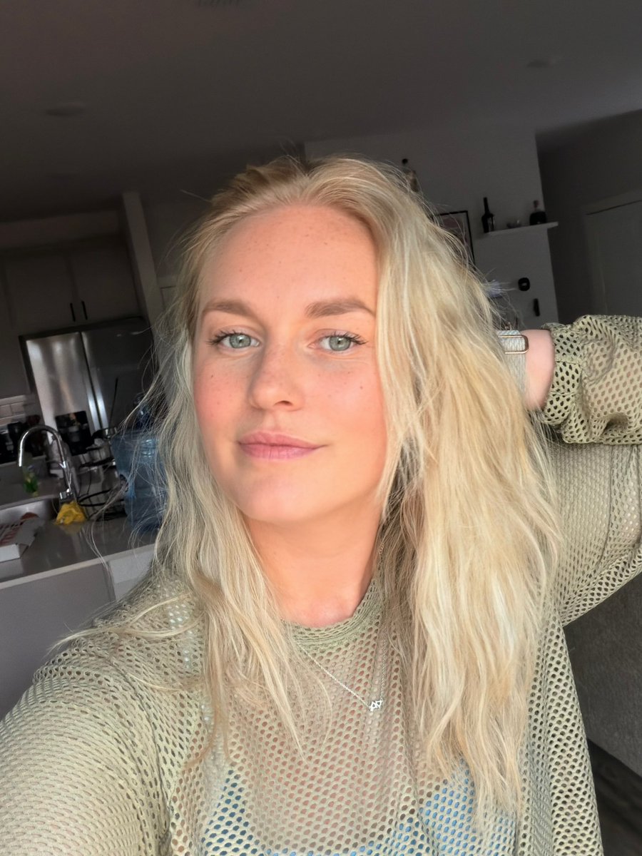 SteffyEvans tweet media