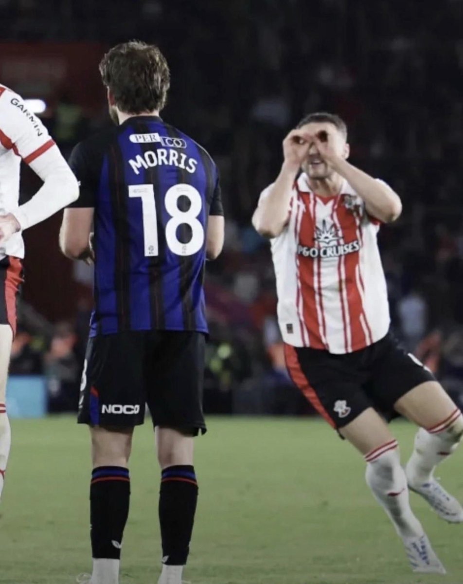 elloukunt's tweet photo. 🤣🤣🤣🤣🤣🤣🤣 #boro #saintsfc https://t.co/MazgjMaROx