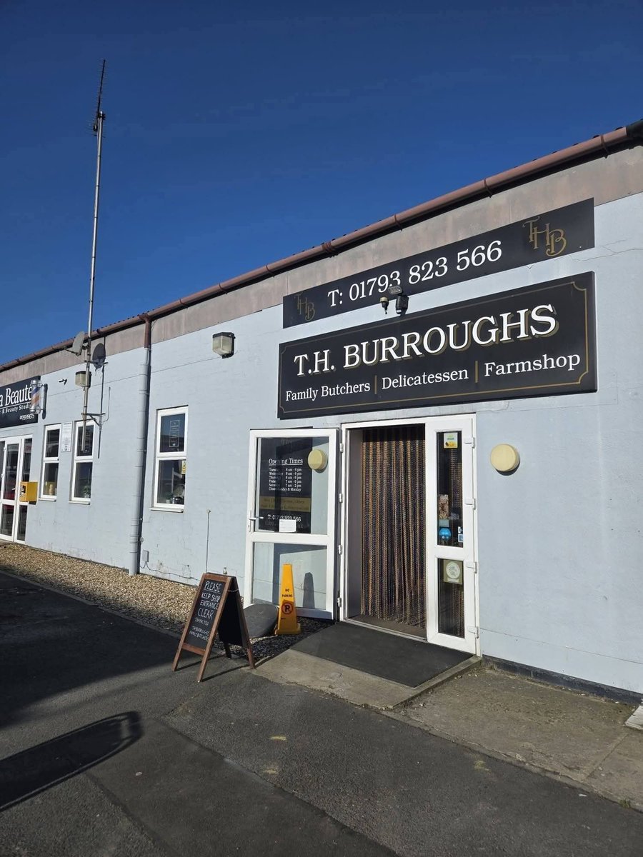 THBurroughs's tweet photo. Today we had the busiest Saturday of the year ☀️ We're open 7am-2pm on Saturdays and it often does get very busy, especially when the weather is hot &amp; everyone wants to bbq. This means we do sell out, but you can always place orders in advance to guarantee you get what you want https://t.co/Qj5lho7CZr