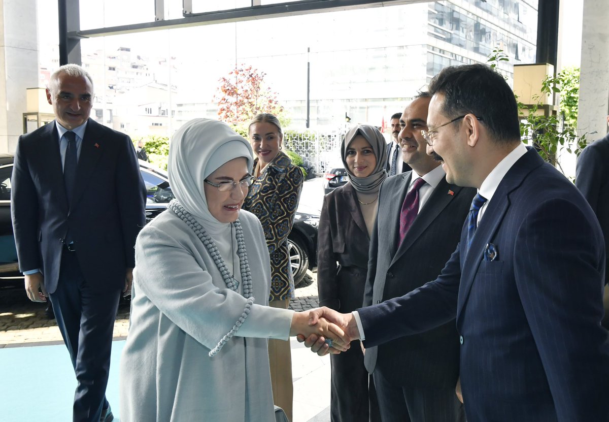 Ahmet Şimşek tweet media