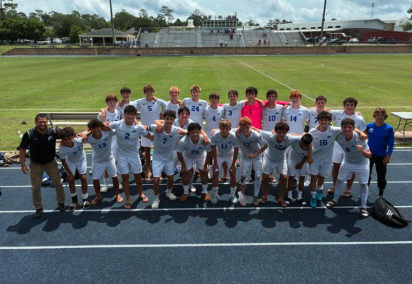 PrepSav's tweet photo. ⚽ STATE TITLE BOUND!

St. Andrew’s (13-6) is headed to the GIAA 3A State "SHIP" after a  2-1 OT win over Brookwood School.

Now the Lions get another shot at Westminster School (22-2) Wed at 5 p.m. in Macon after a tough 1-0 loss back on 3/6. 👀
📸 @sassportsinfo
#lions #soccer https://t.co/KKlKgW1c1s