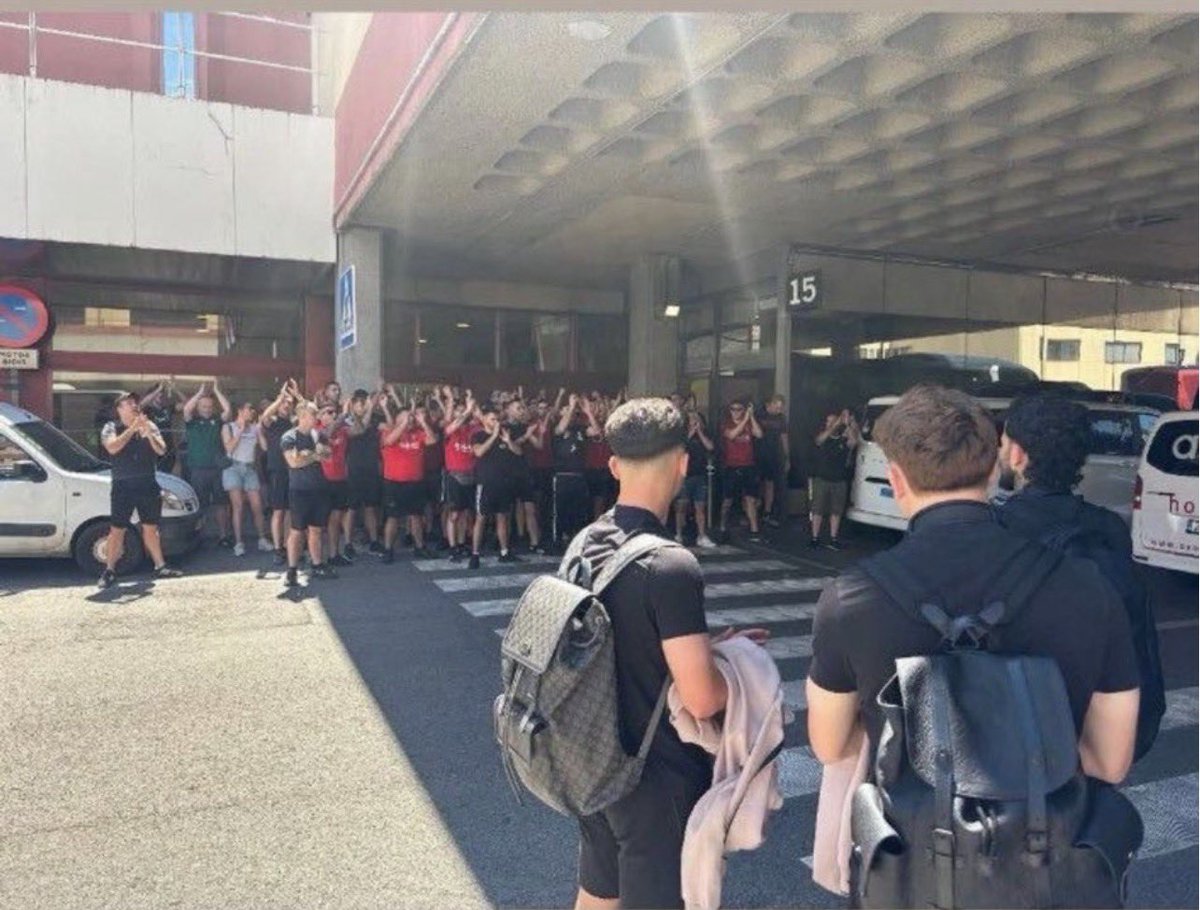 ULTRAS 𝕳 ACCOUNT OF tweet media
