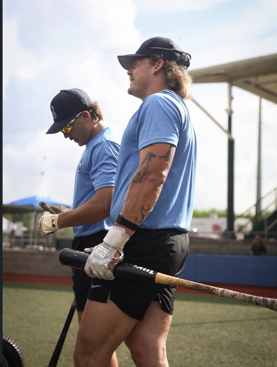 BryanYardDogs's tweet photo. 📸Scenes from BP📸

#battingpractice #pregame https://t.co/W2rl0nu5BQ