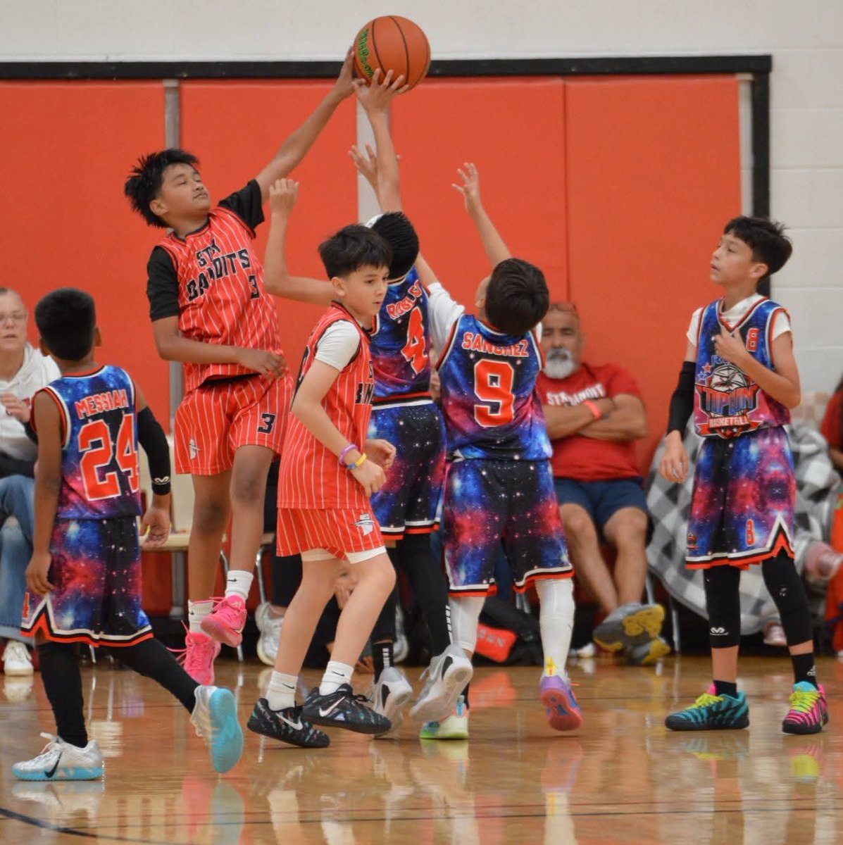 RiveraHoops's tweet photo. Teams from across the Rio Grande Valley have come together for Mayhem 2026, hosted by Topgun Tournaments and powered by Rivera Raiders Basketball, which is currently underway with competition taking place across all 3 courts throughout the day. #RaiderNation #Creating_A_Culture https://t.co/sEGL7Wa5Yz