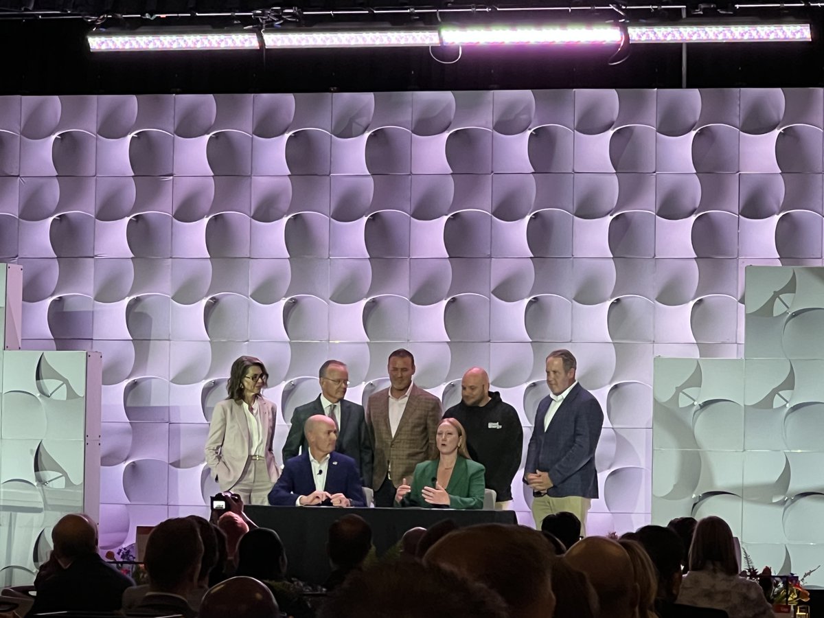 RepWhyte's tweet photo. This week 1) Legislative interim meetings began to prepare for the 2027 General Session. Public involvement and input is invited. 2) Operational Gigawatt Summit convened energy experts, business leaders, policymakers to discuss affordable, reliable, clean, dispatchable power. https://t.co/JkfkLJRdyb