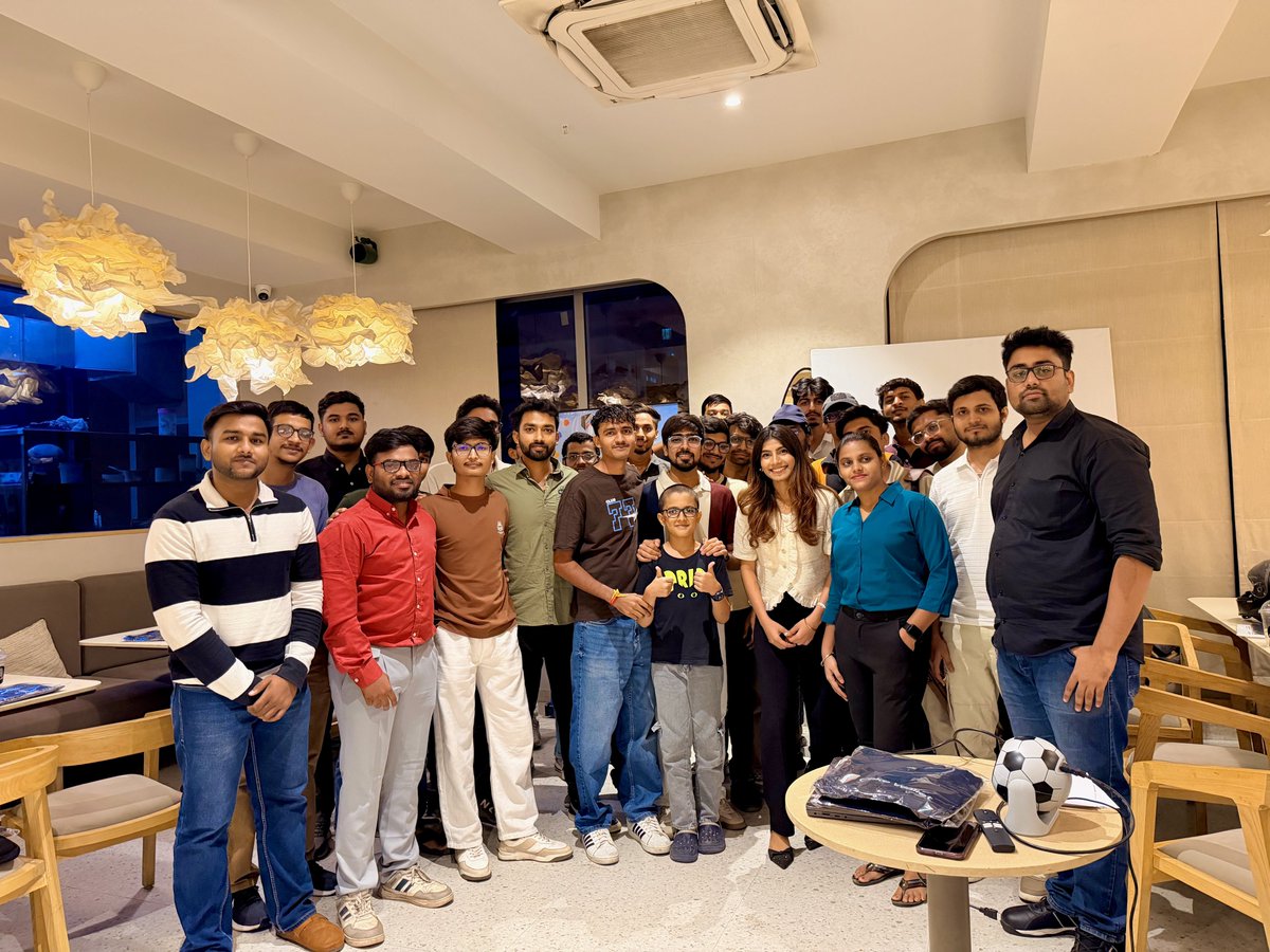 Daavya.eth tweet media