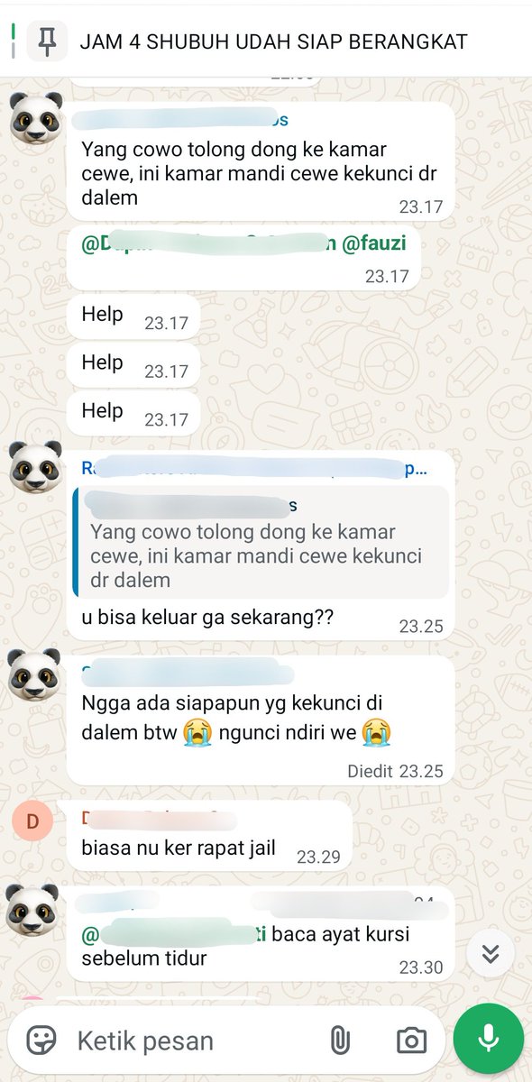 zeegot_'s tweet photo. dan itu bukan pertama kali, sebelumnya temen aing yang cewek juga dijailin, tengah malem tetiba ada yang ngechat di grup bahwa pintu toilet di kamar cewek kekunci sendiri dari dalem, padahal gada orang

tapi kebetulan waktu itu aing dah tidur, jadi gak liat detailnya kek mana wkw https://t.co/Zy4vVBKu8U